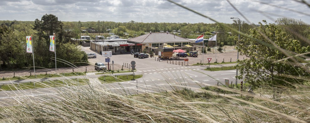 SMZ vanaf de duinen.jpg SMZ vanaf de duinen.jpg