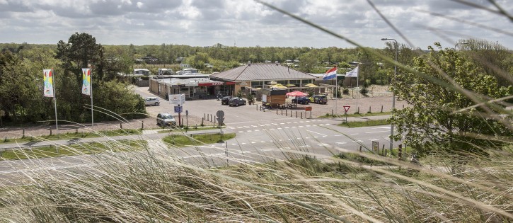 SMZ vanaf de duinen.jpg