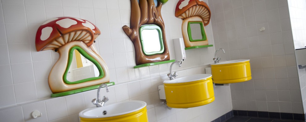 Kindersanitair bij Sint Maartenszee.jpg