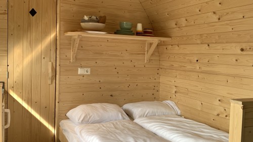 Woodlodge 2 personen - Slaapgedeelte - Sint Maartenszee